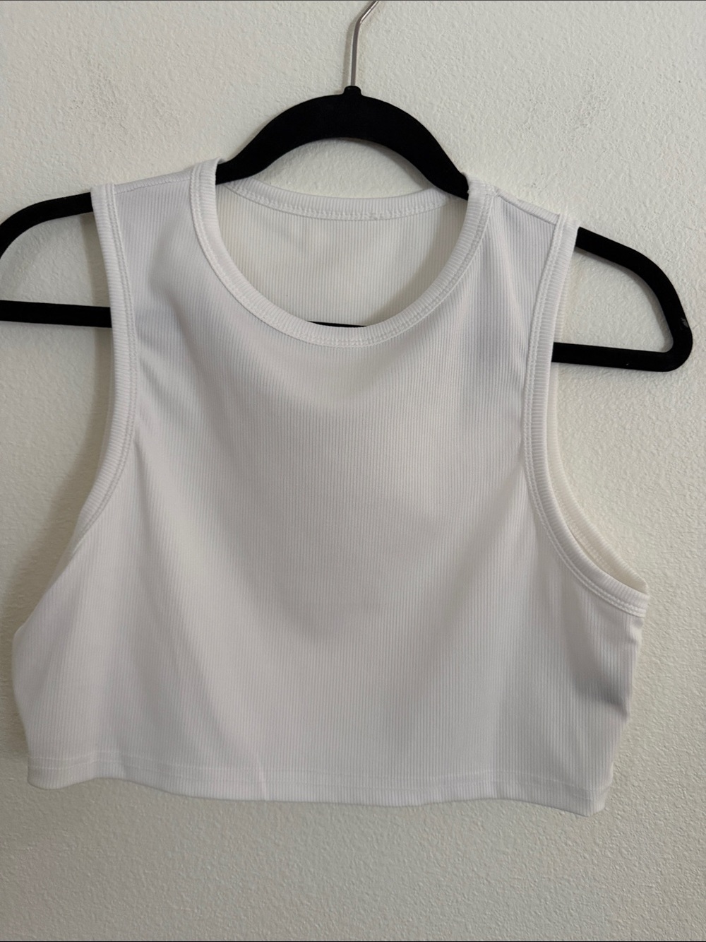SHEIN White Ribbed Cropped Tank - Picture 1 of 3